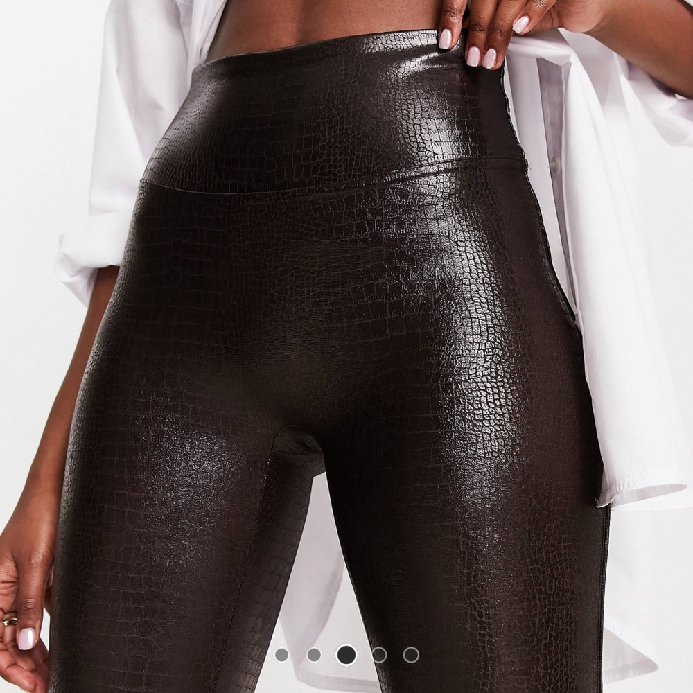 SPANX dark red faux leather leggings - Picture 2 of 5